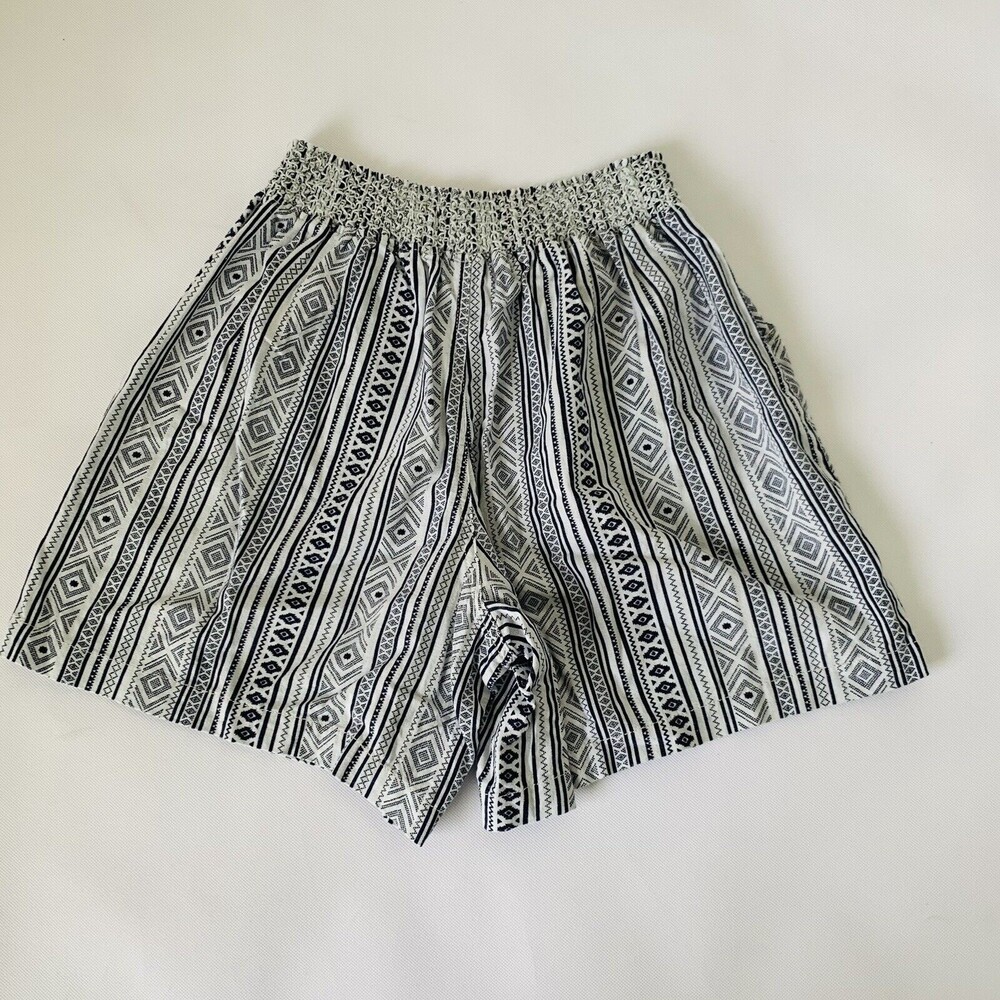 Sound Style Linen Shorts Women M Navy‎ Blue Stripe Southwestern Aztec Vacation - Picture 4 of 7